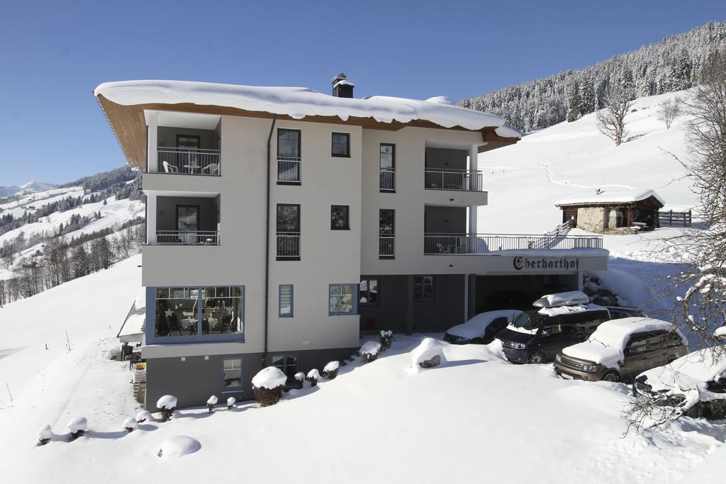 Eberharthof Apartment Saalbach-Hinterglemm Exterior foto