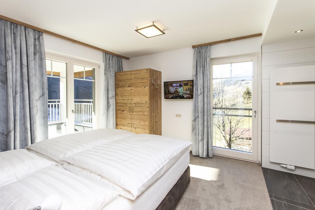 Eberharthof Apartment Saalbach-Hinterglemm Exterior foto