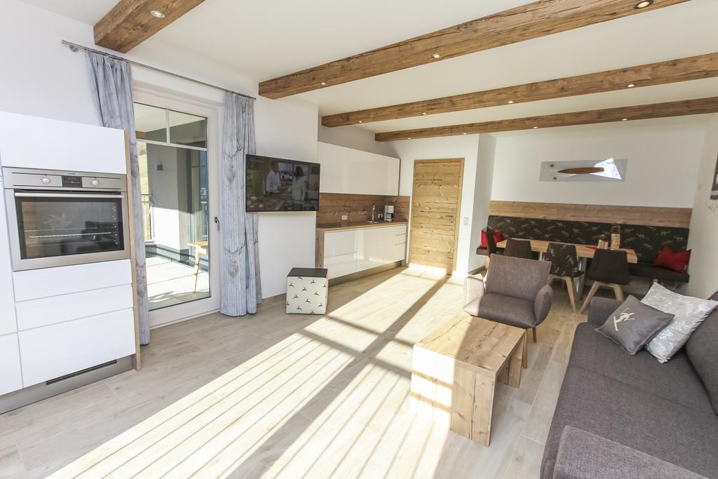 Eberharthof Apartment Saalbach-Hinterglemm Exterior foto