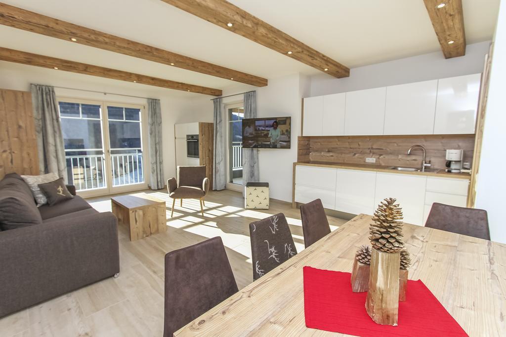 Eberharthof Apartment Saalbach-Hinterglemm Exterior foto