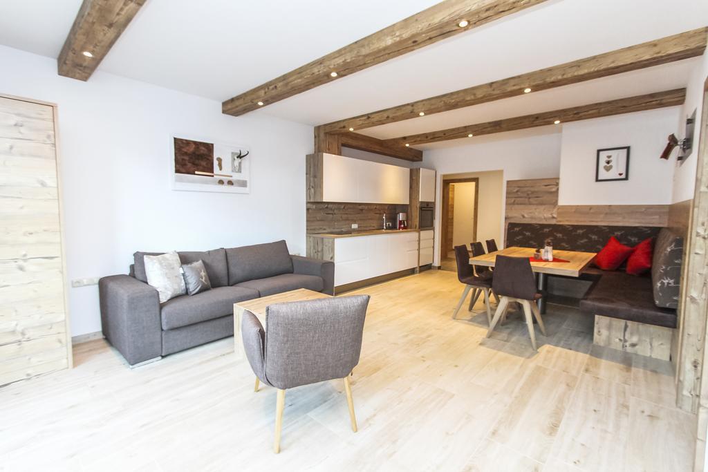 Eberharthof Apartment Saalbach-Hinterglemm Exterior foto